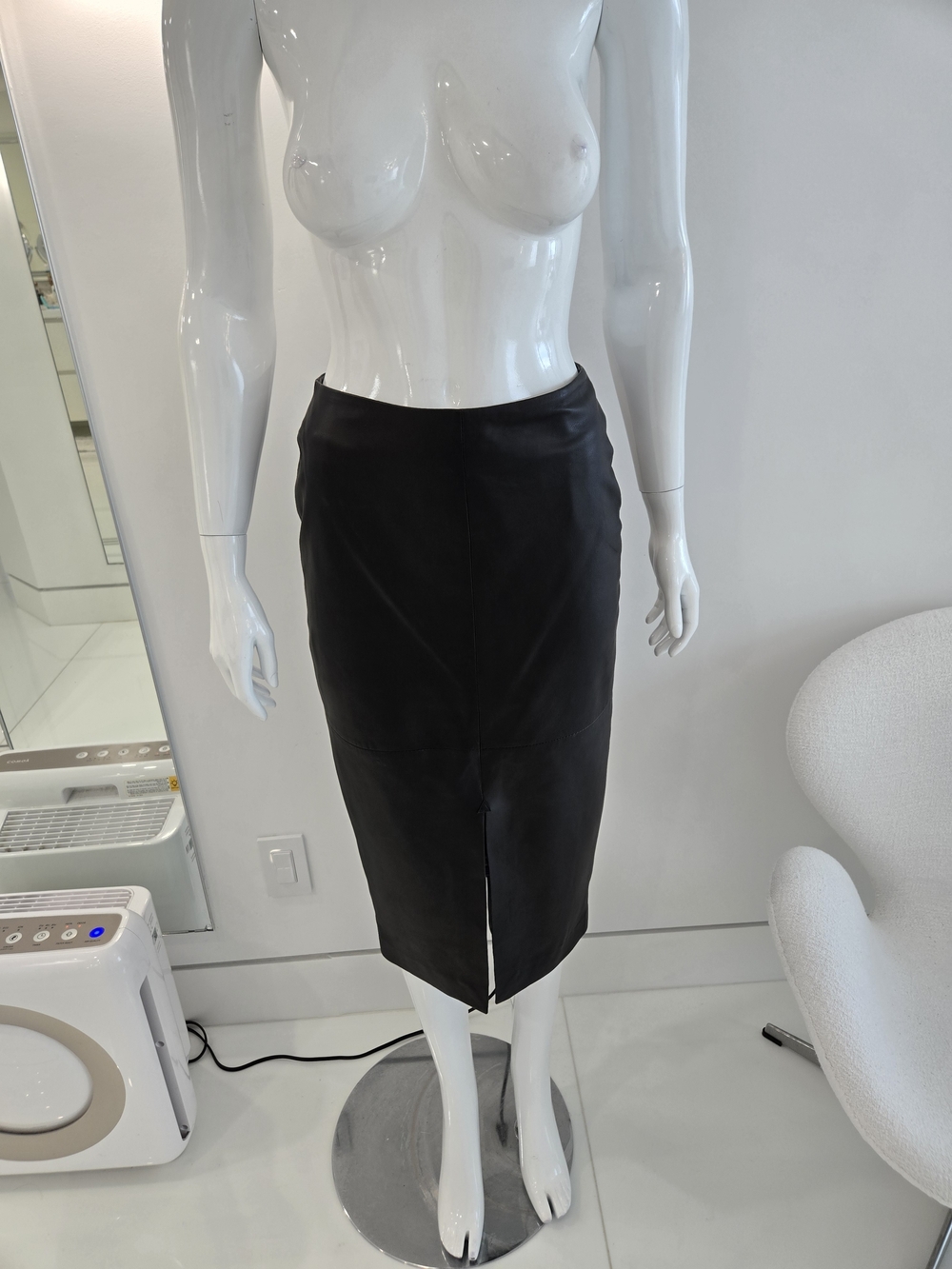 Anne Fontaine Black Leather Pencil Skirt with Front Slit, Size 38